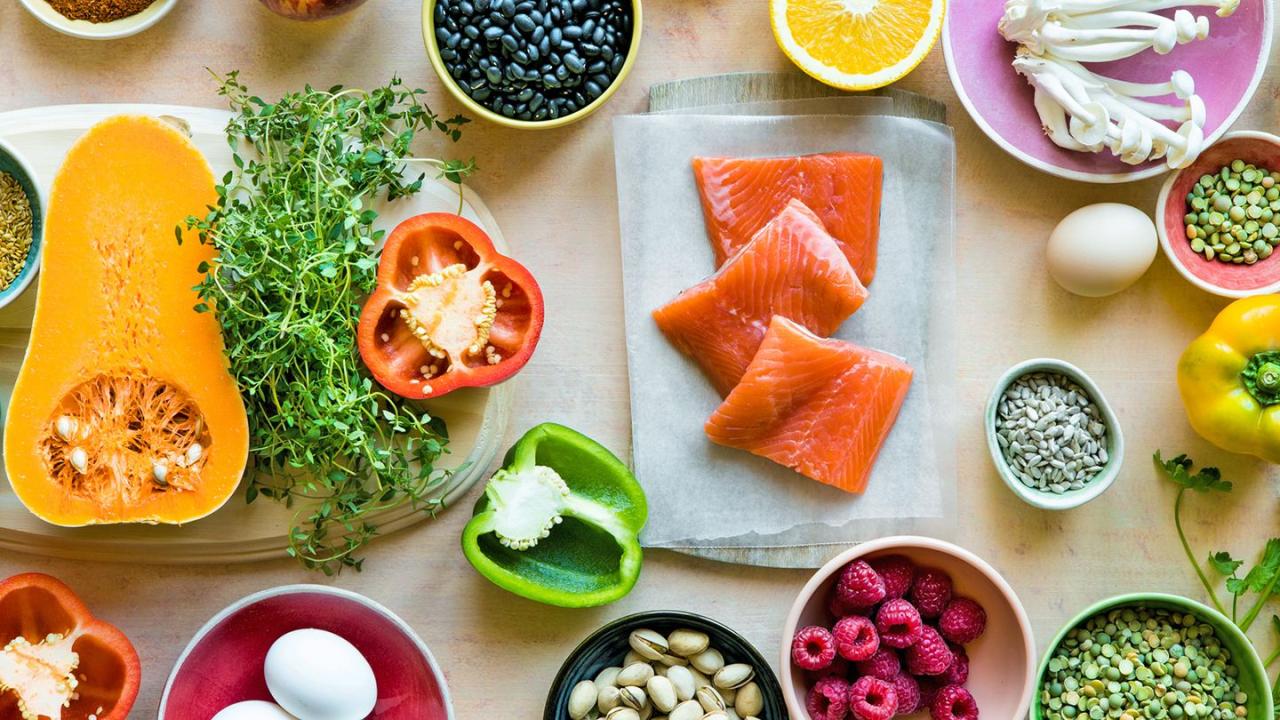 Benefits of whole foods for healthy eating